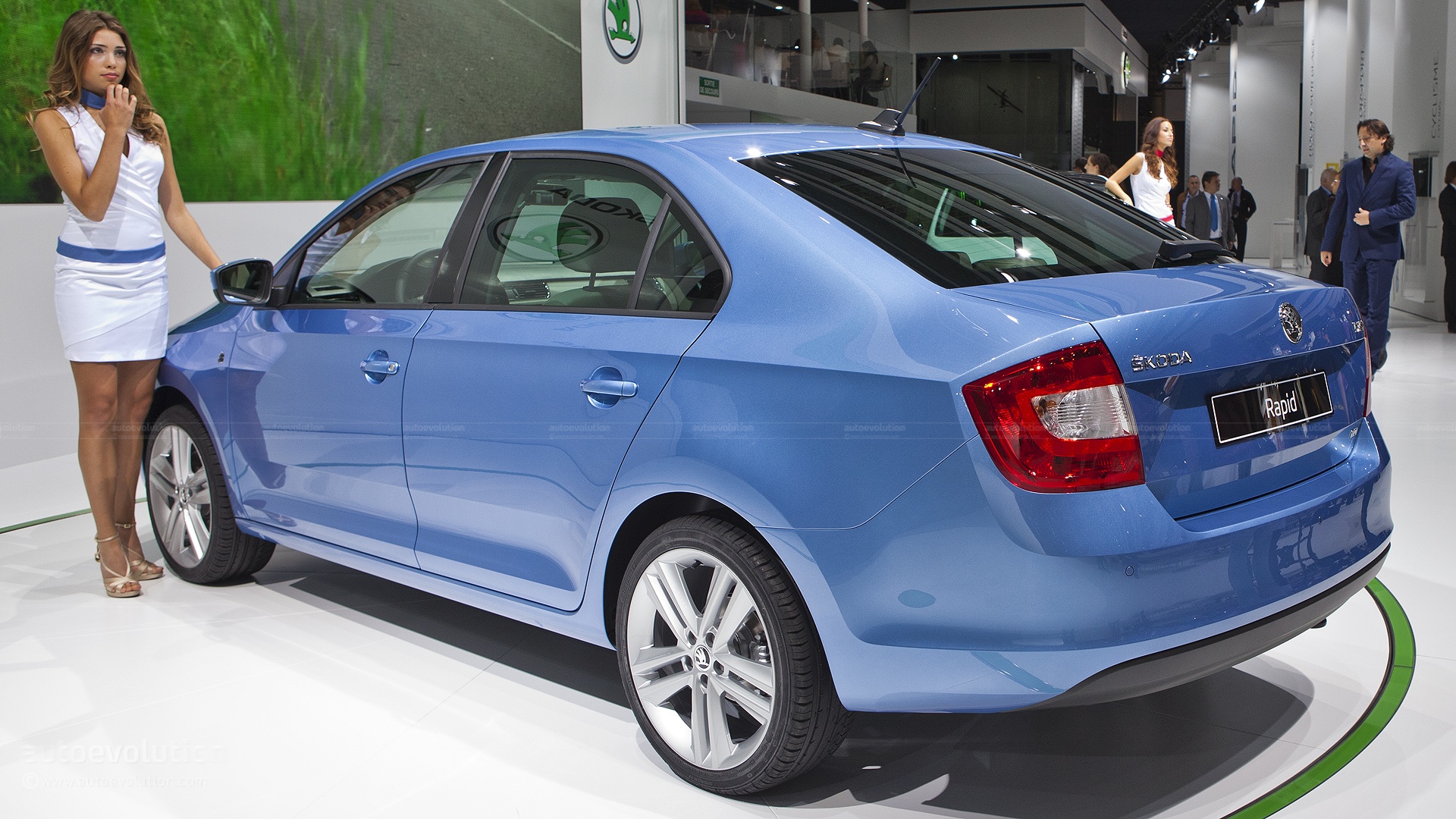 Парктроник для автомобилей Skoda Rapid